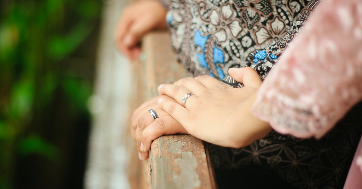 Pros and Cons of Cluster Engagement Rings